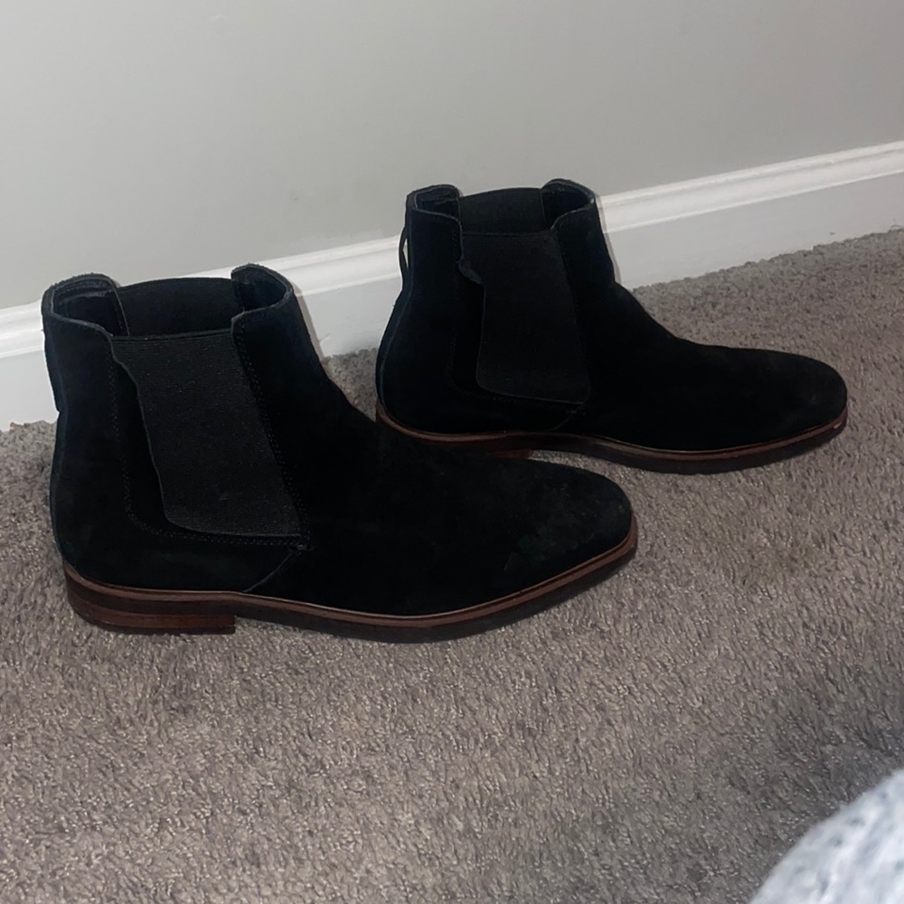 Men’s Steve Madden Suede Chelsea Boots